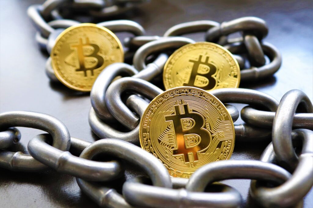 Blockchain Security: Safeguarding Traditional Financial Systems